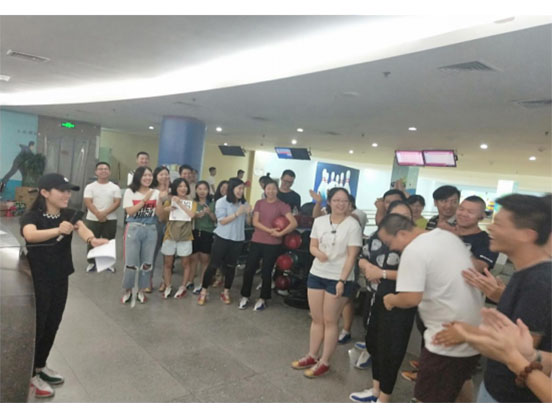 保龄球运动会.jpg